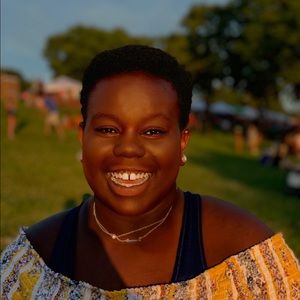 Meet your Posher, Danita